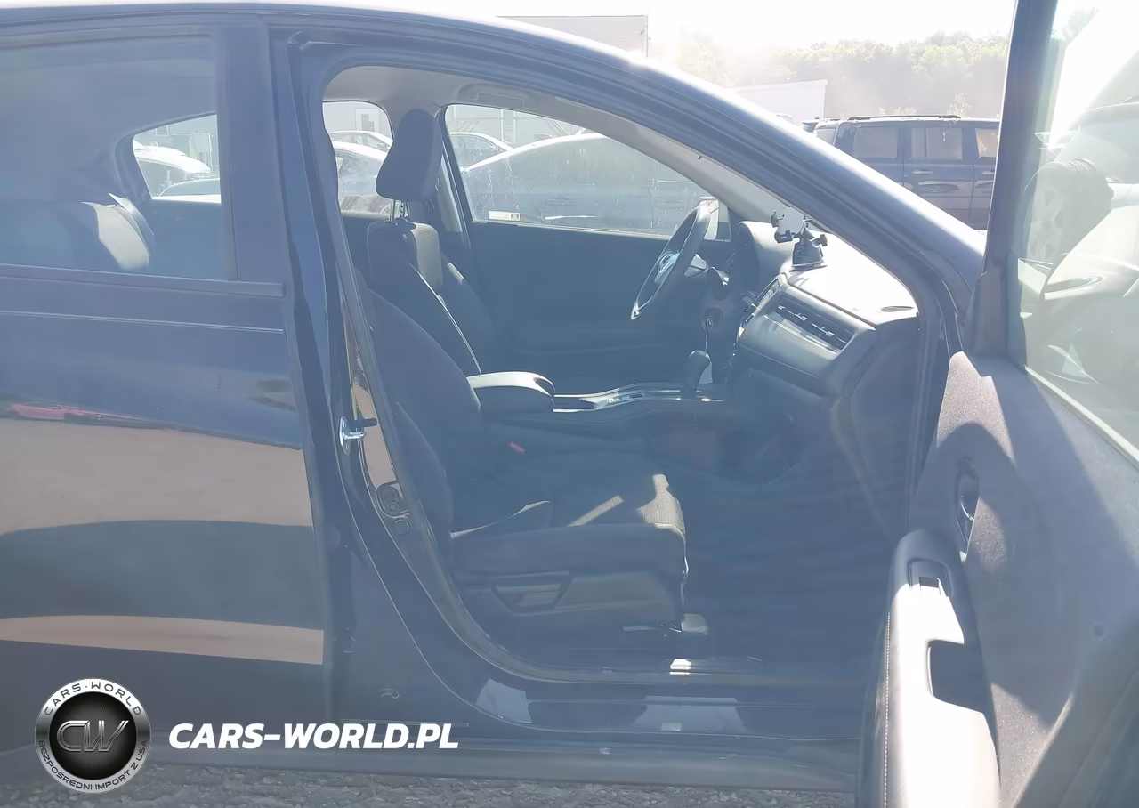 2022 Honda Hr-V Awd Lx VIN:3CZRU6H37NM709133 - 5