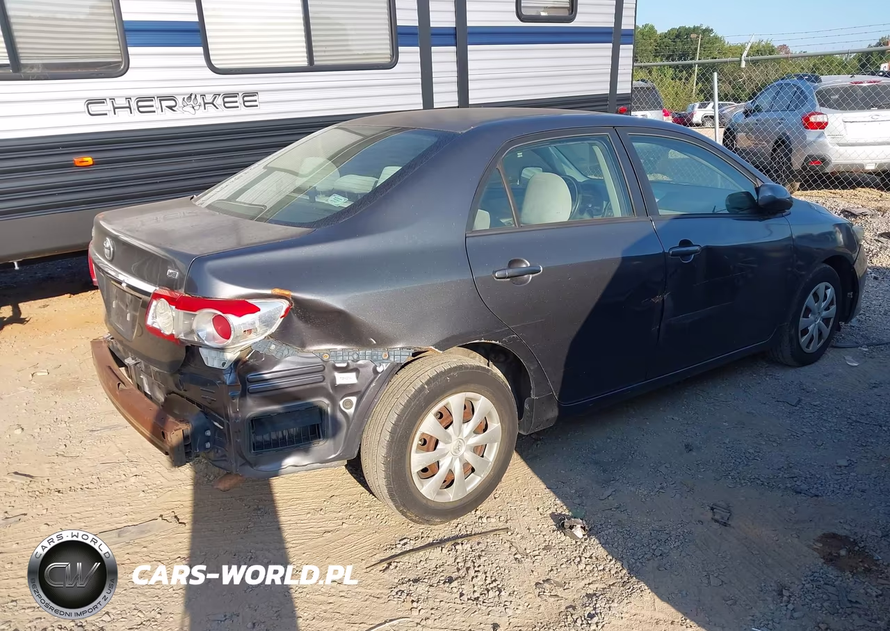 2011 Toyota Corolla Le VIN:JTDBU4EE0B9126589 - 4