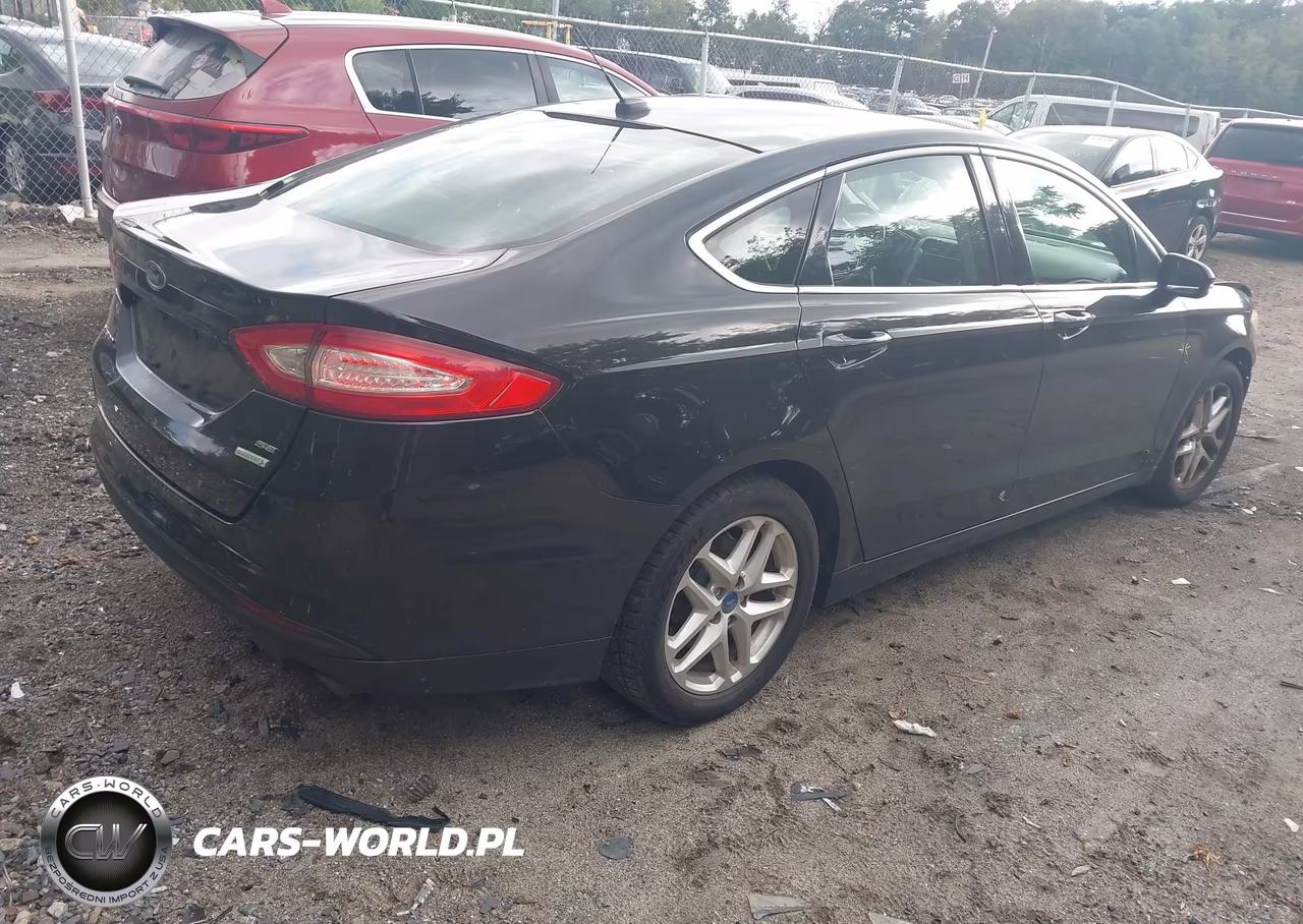 2013 Ford Fusion Se VIN:3FA6P0HR7DR115649 - 4