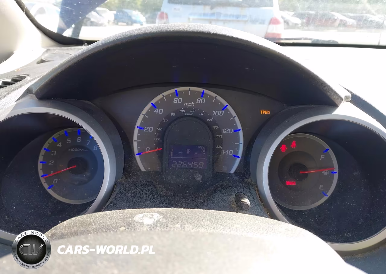 2013 Honda Fit VIN:JHMGE8G30DC032190 - 7