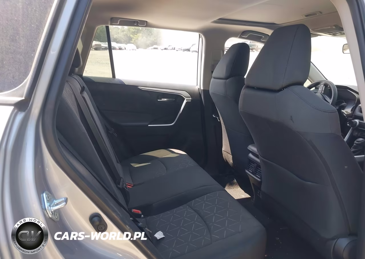 2021 Toyota Rav4 Xle VIN:2T3W1RFV1MW137495 - 8