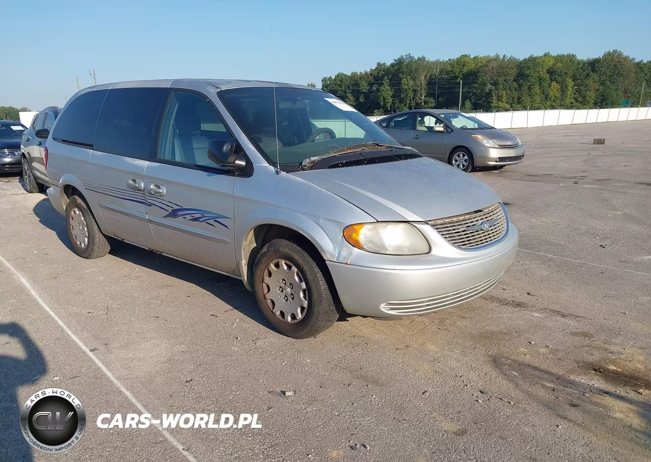 2003 Chrysler Town & Country Lx