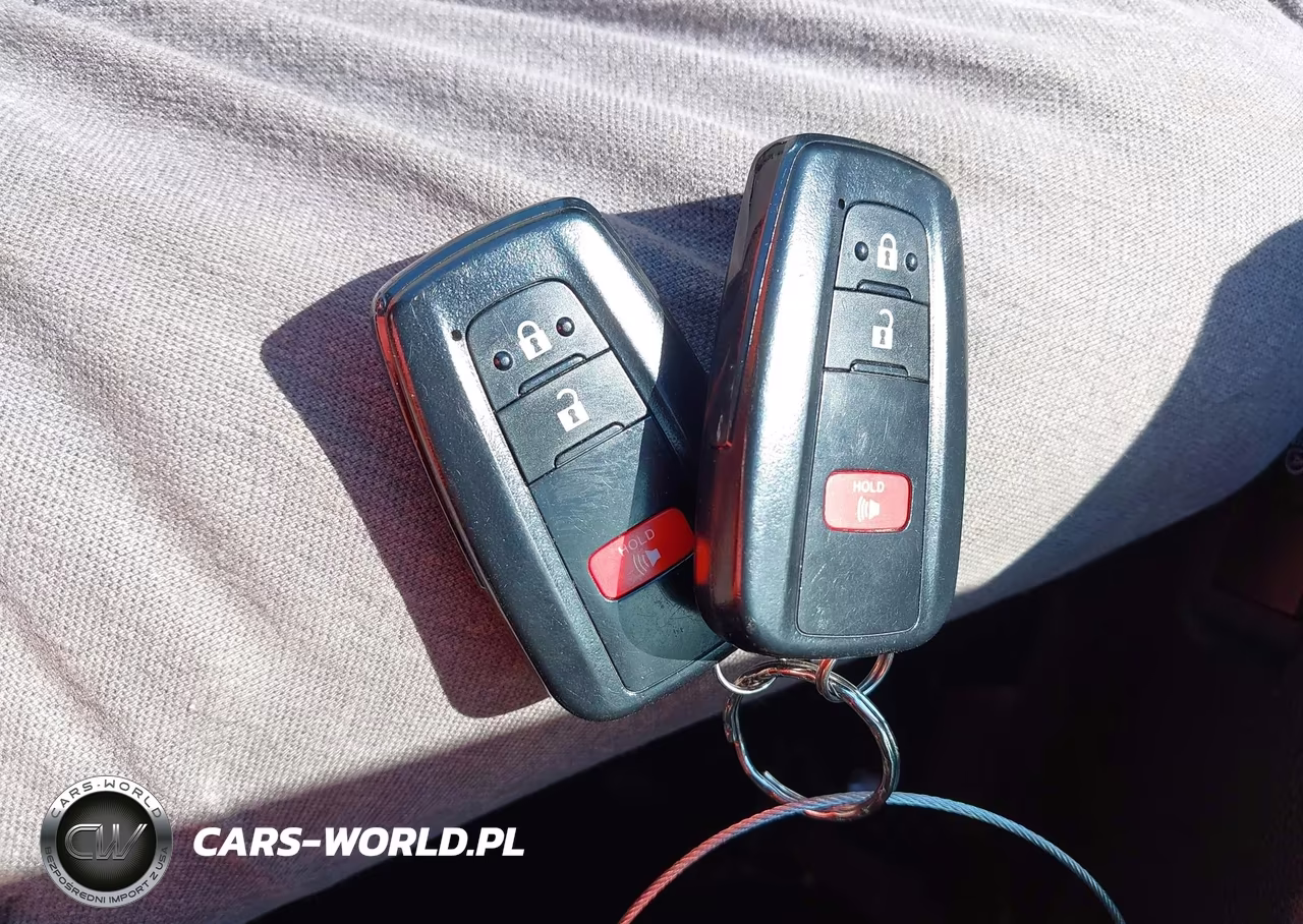 2022 Toyota Rav4 Hybrid Xle VIN:4T3RWRFV6NU081165 - 11