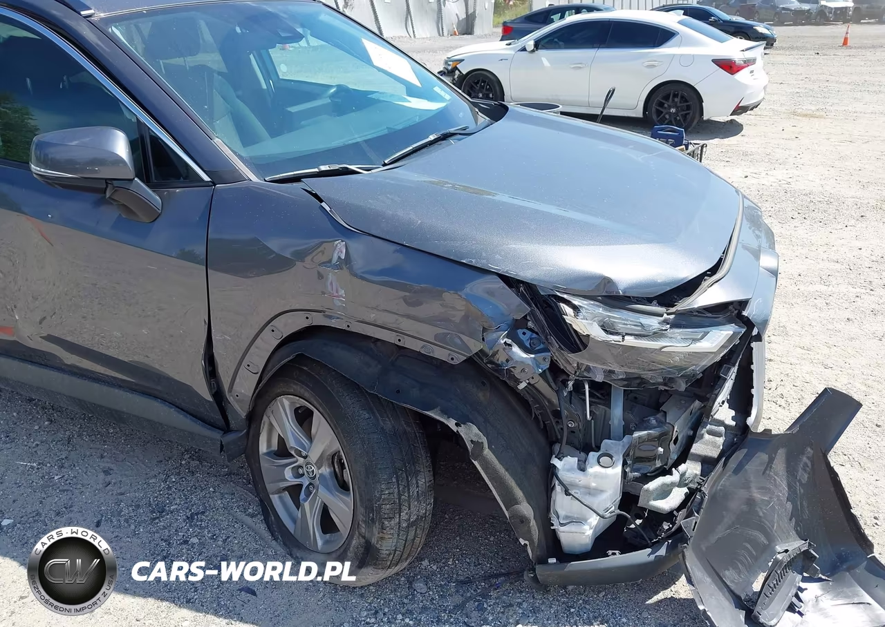 2022 Toyota Rav4 Hybrid Xle VIN:4T3RWRFV6NU081165 - 17