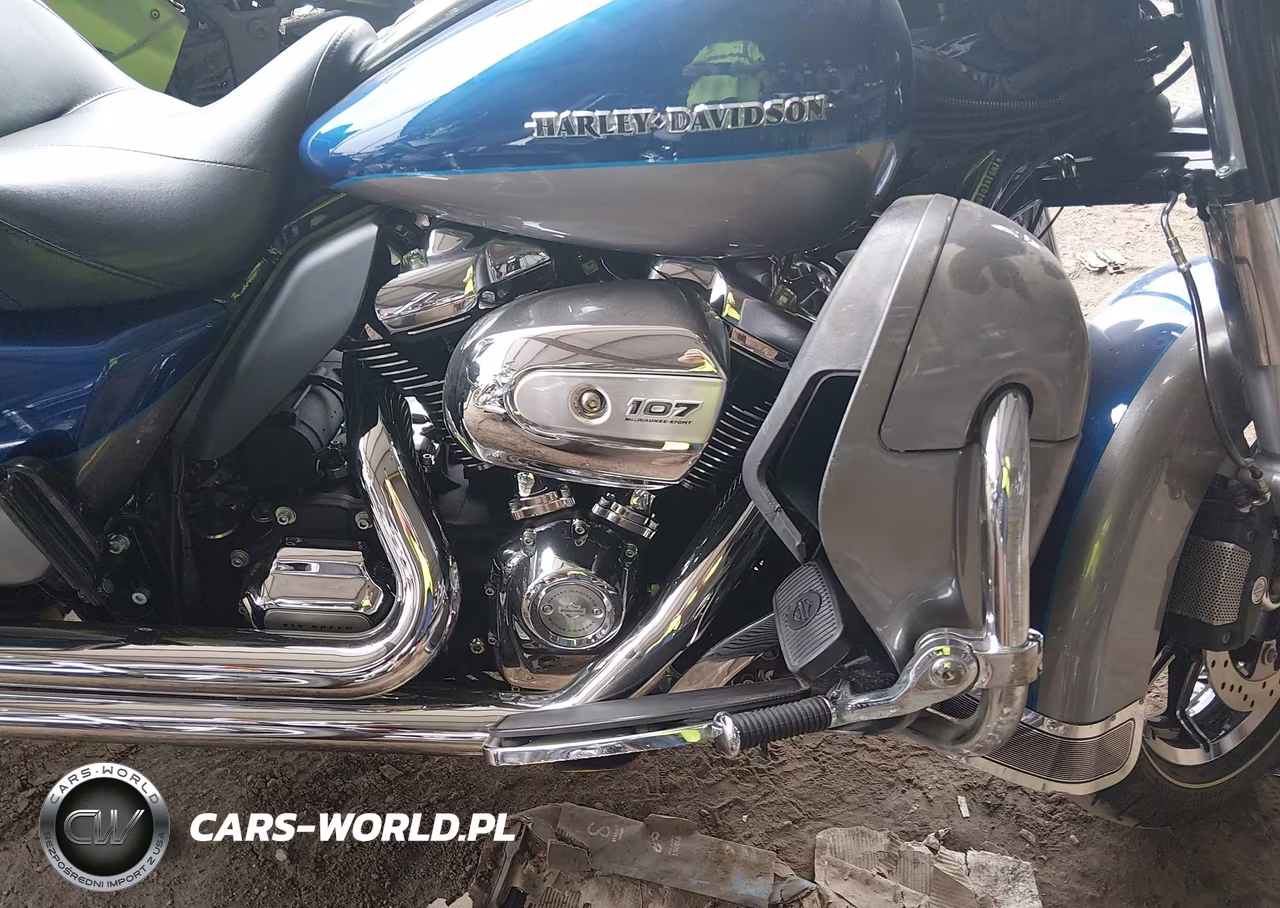 2017 Harley-Davidson Flhtk Ultra Limited VIN:1HD1KED15HB647152 - 8