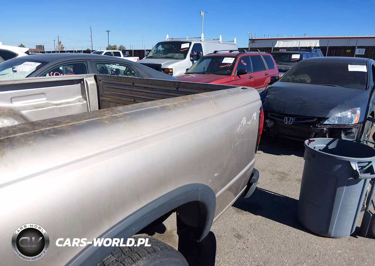 1995 Mazda B2300 VIN:4F4CR13A3STM18400 - 6