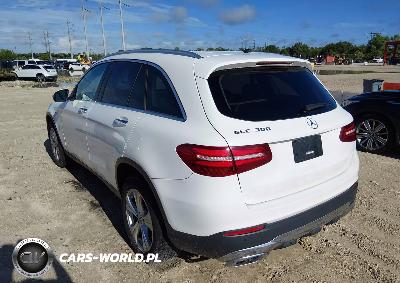 2018 Mercedes-Benz Glc 300 VIN:WDC0G4JB5JV079859 - 3