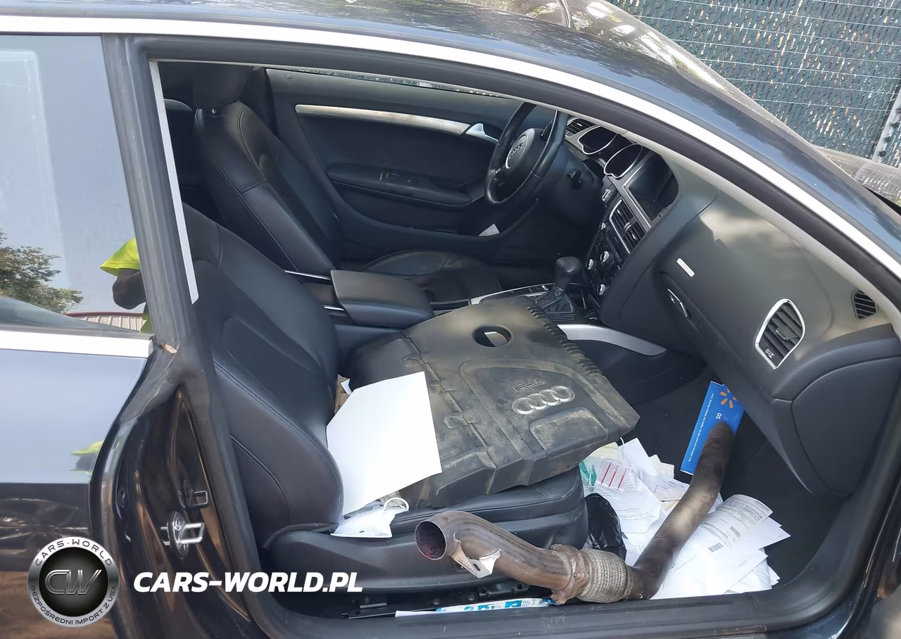 2013 Audi A5 2.0T Premium VIN:WAUCFAFR8DA042758 - 5