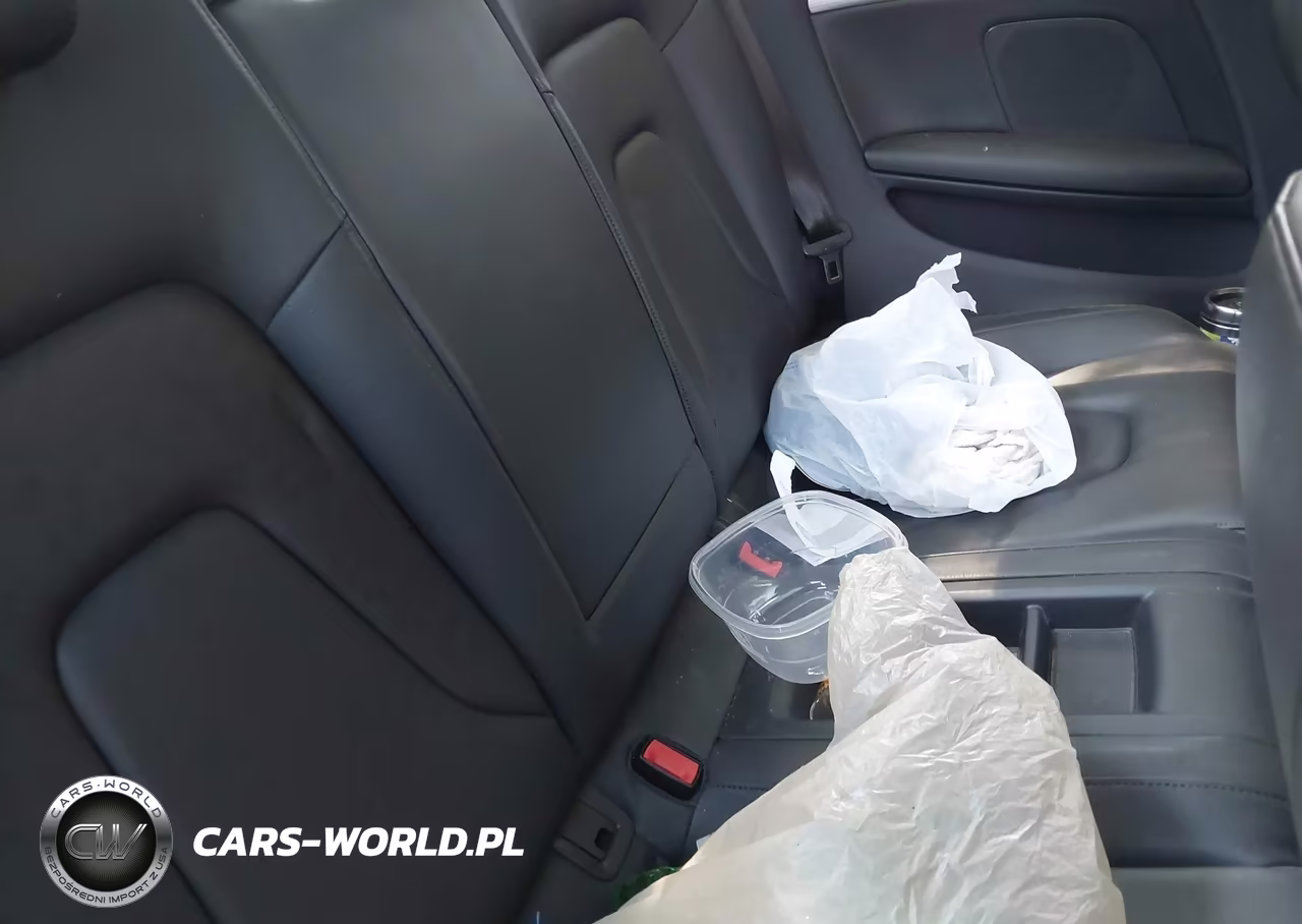 2013 Audi A5 2.0T Premium VIN:WAUCFAFR8DA042758 - 8