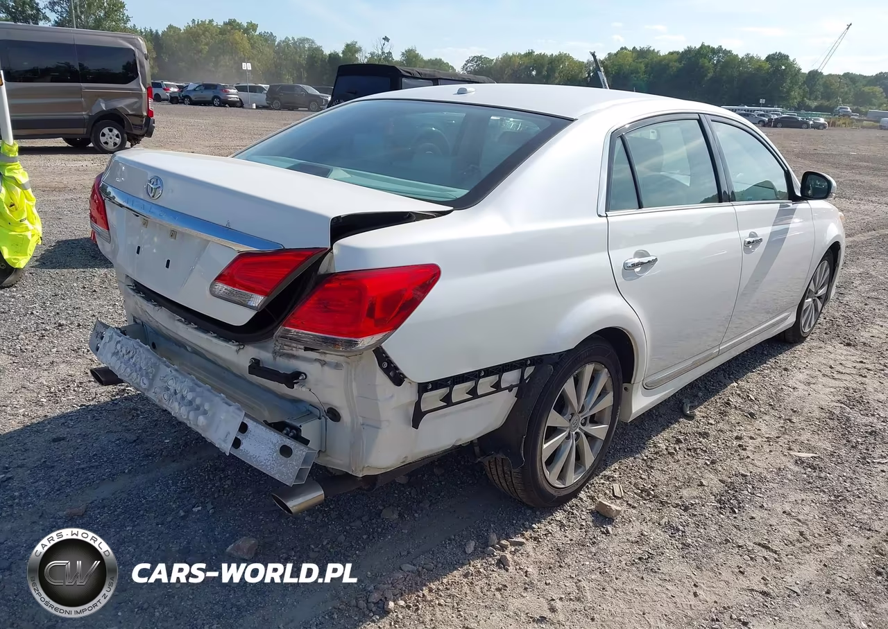 2012 Toyota Avalon Limited VIN:4T1BK3DBXCU458380 - 4