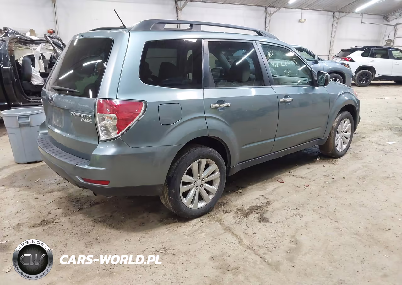 2012 Subaru Forester 2.5X Premium VIN:JF2SHADC8CH414467 - 4