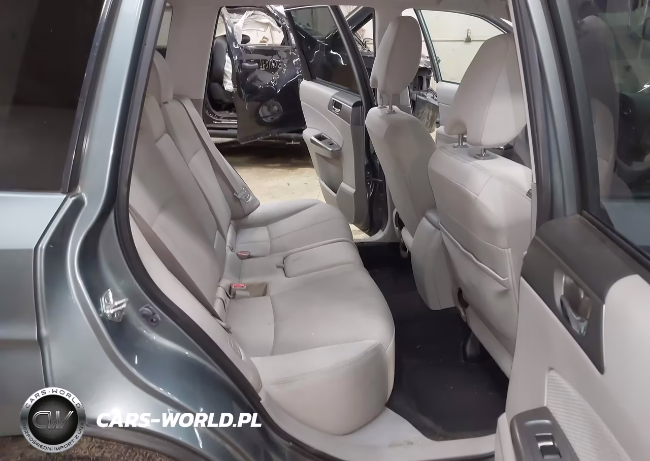 2012 Subaru Forester 2.5X Premium VIN:JF2SHADC8CH414467 - 8