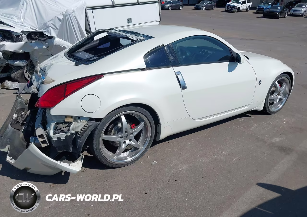 2005 Nissan 350Z Enthusiast VIN:JN1AZ34E45M655704 - 4