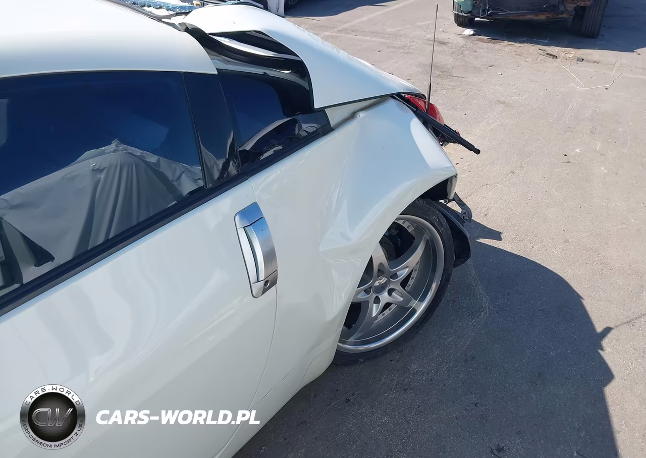 2005 Nissan 350Z Enthusiast VIN:JN1AZ34E45M655704 - 6