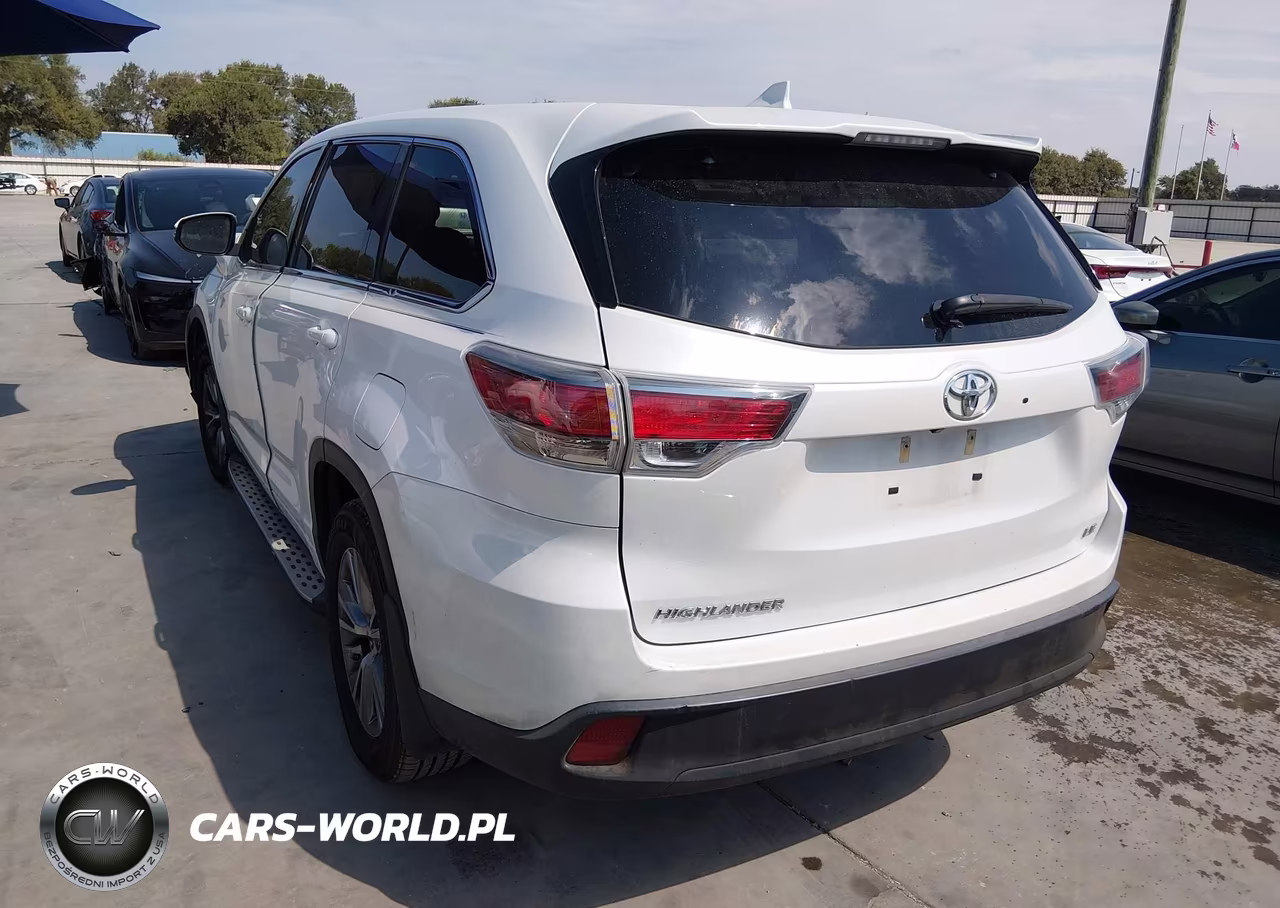2016 Toyota Highlander Le Plus V6 VIN:5TDZKRFH9GS178922 - 3