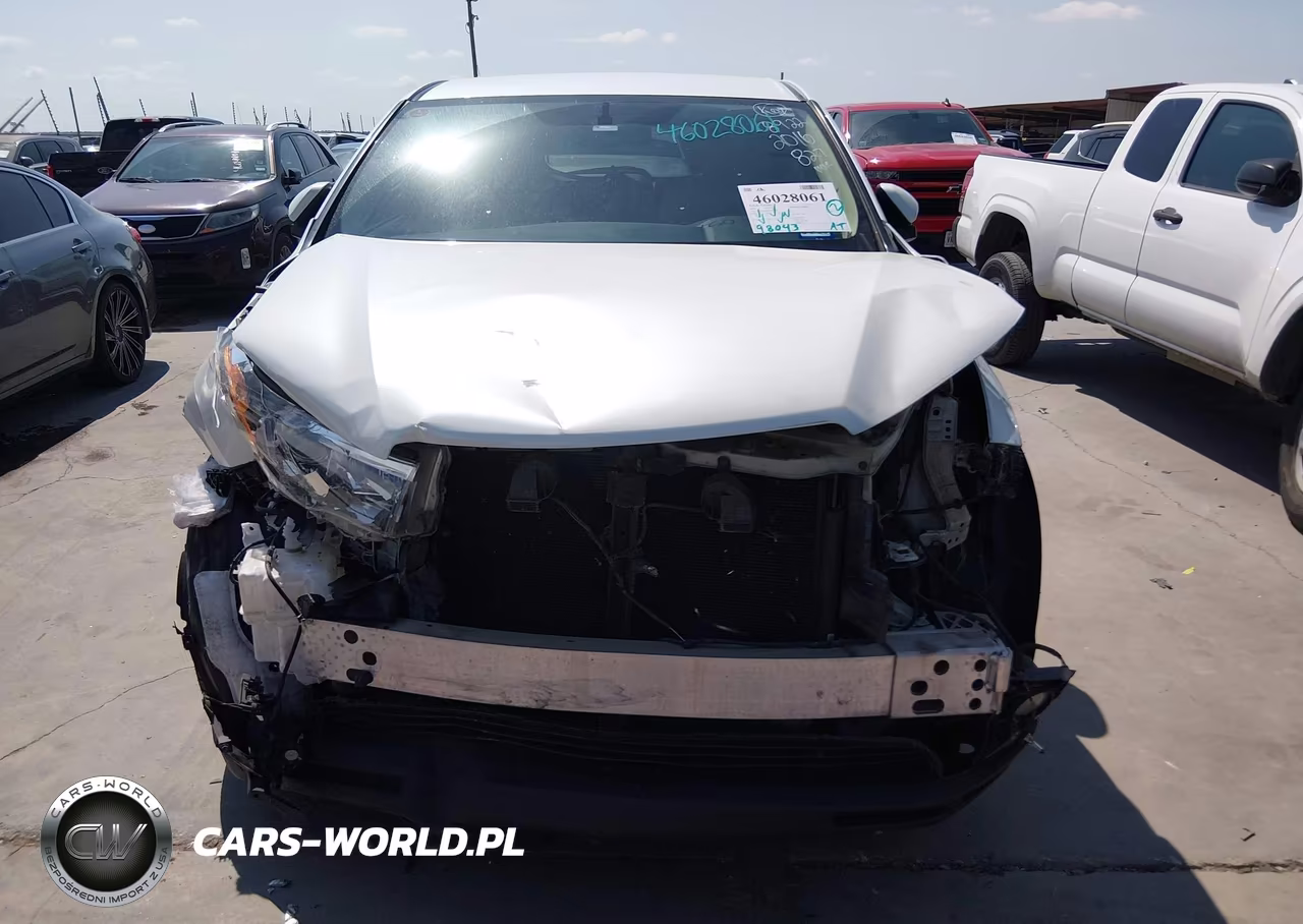 2016 Toyota Highlander Le Plus V6 VIN:5TDZKRFH9GS178922 - 6