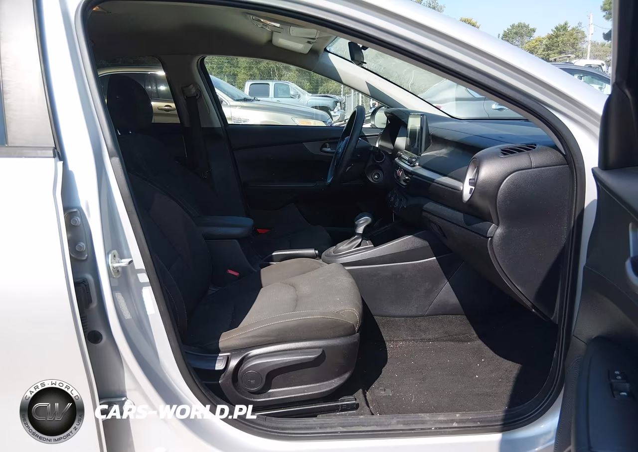 2020 Kia Forte Lxs VIN:3KPF24AD3LE157207 - 5