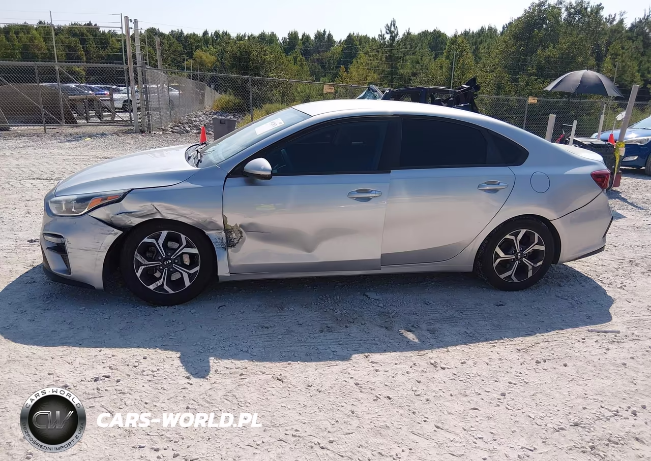 2020 Kia Forte Lxs VIN:3KPF24AD3LE157207 - 6