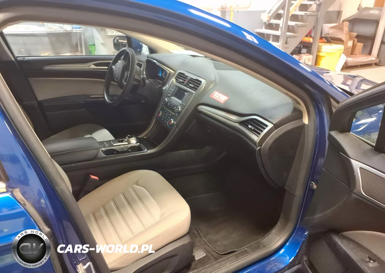 2018 Ford Fusion Hybrid S VIN:3FA6P0UUXJR271545 - 5