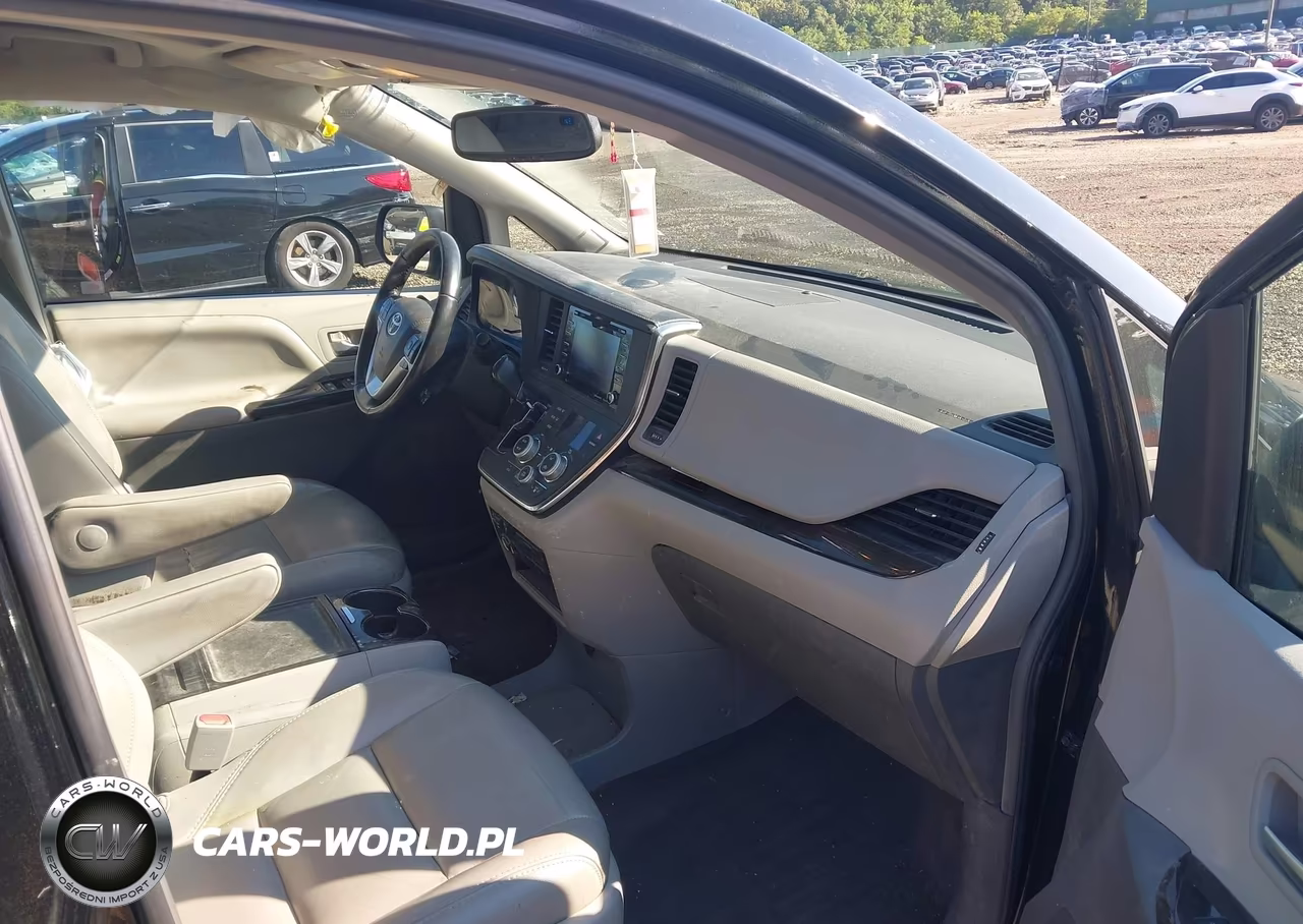 2018 Toyota Sienna Xle 7 Passenger VIN:5TDDZ3DC4JS197198 - 5