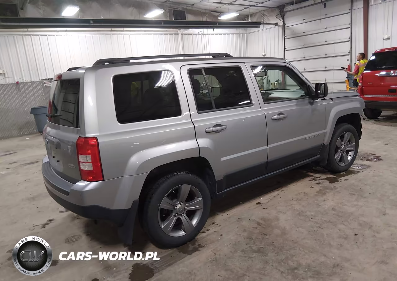 2015 Jeep Patriot High Altitude Edition VIN:1C4NJRFB3FD382669 - 4