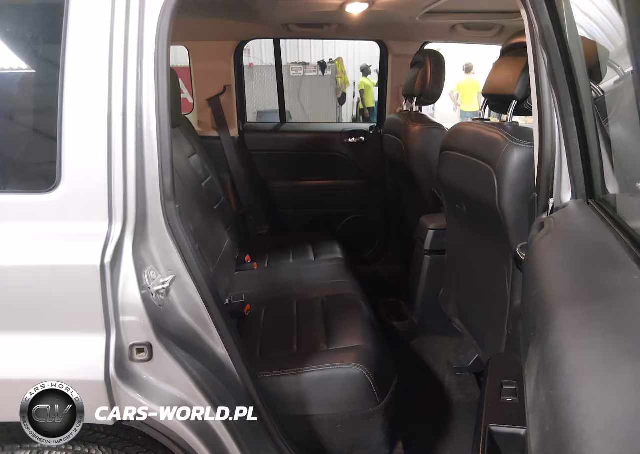 2015 Jeep Patriot High Altitude Edition VIN:1C4NJRFB3FD382669 - 8