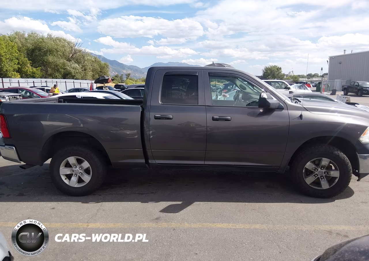 2017 Ram 1500 Tradesman 4X4 6'4 Box VIN:1C6RR7FG0HS778641 - 13