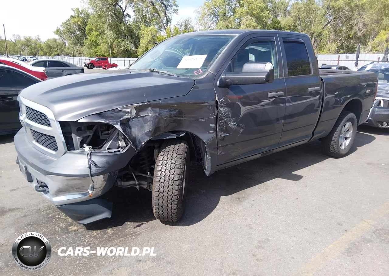 2017 Ram 1500 Tradesman 4X4 6'4 Box VIN:1C6RR7FG0HS778641 - 2