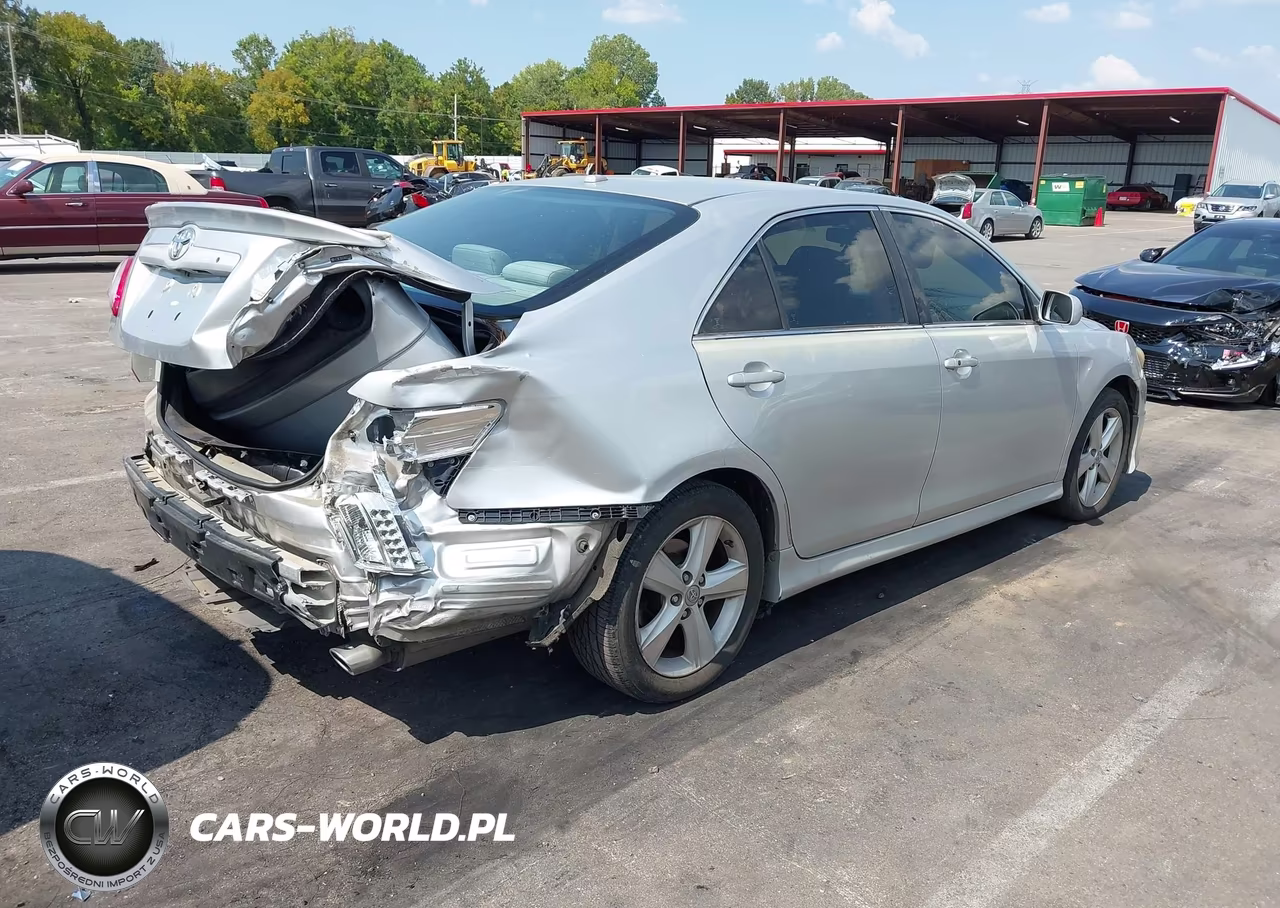 2010 Toyota Camry Se VIN:4T1BF3EK2AU027225 - 4