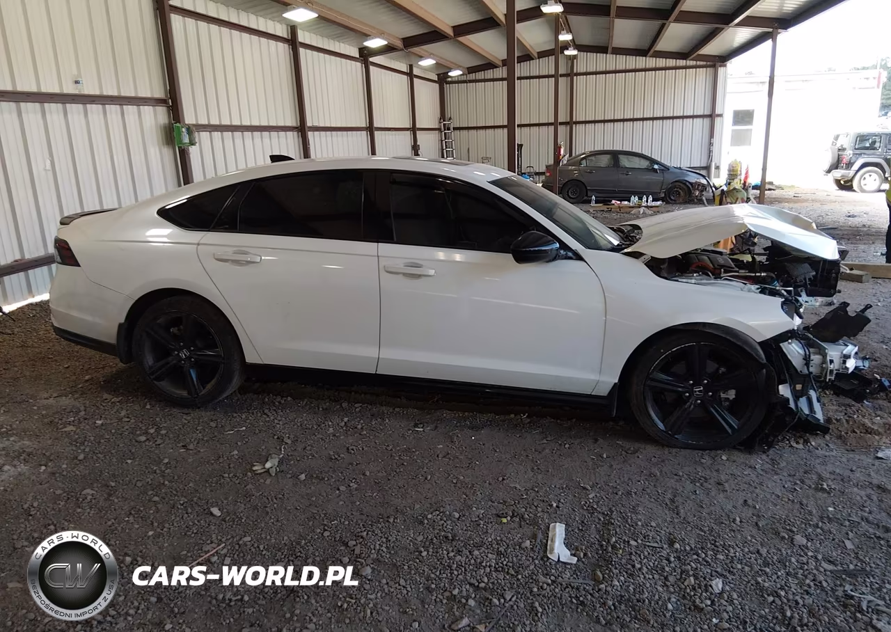 2023 Honda Accord Hybrid Sport-L VIN:1HGCY2F71PA049168 - 14