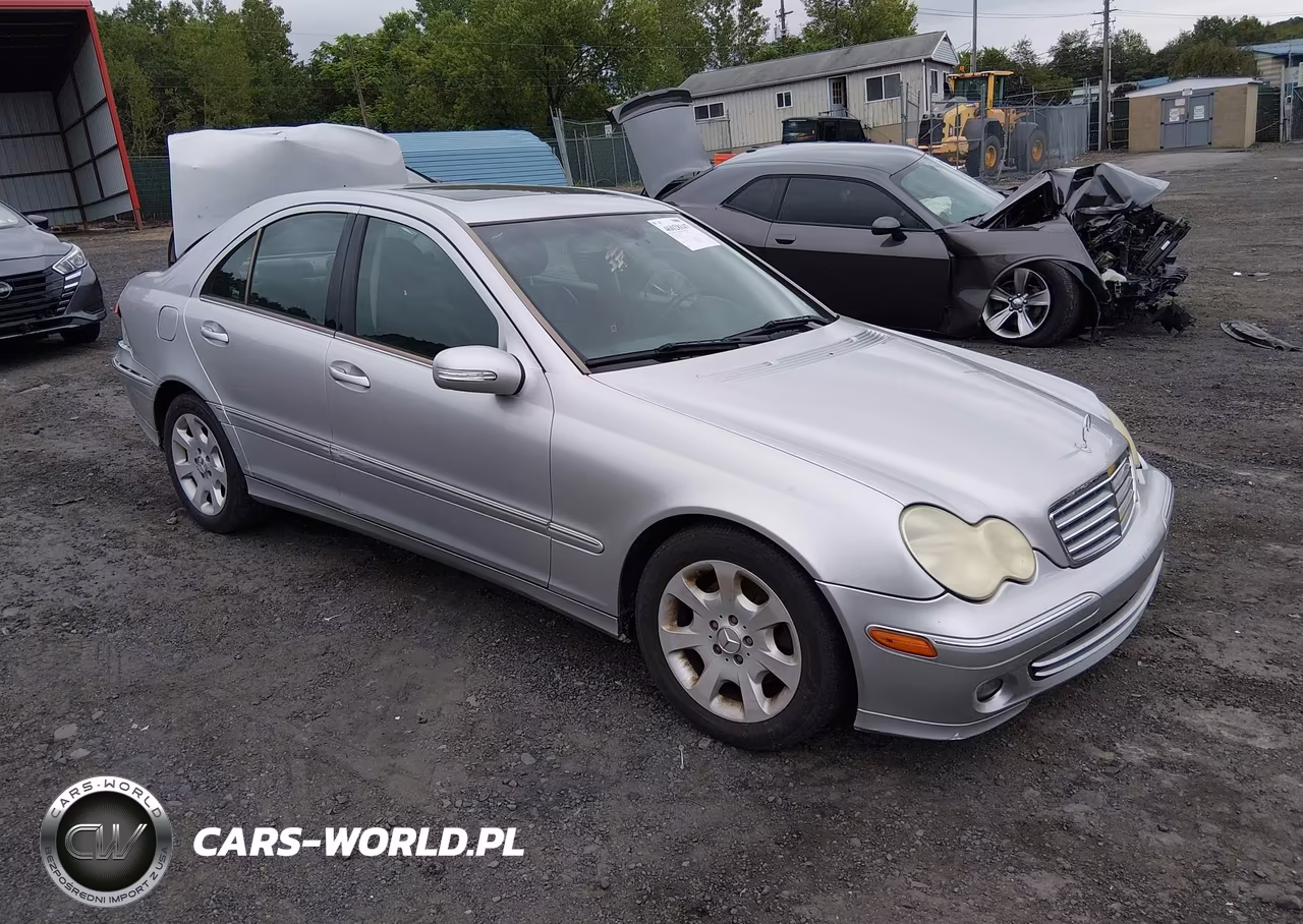 2005 Mercedes-Benz C 240 Luxury 4Matic