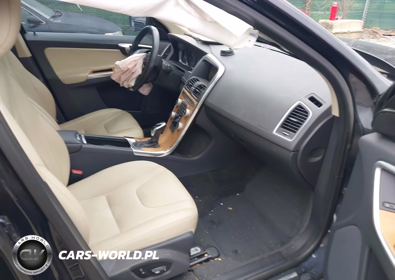 2017 Volvo Xc60 T6 Inscription VIN:YV449MRU1H2137515 - 5