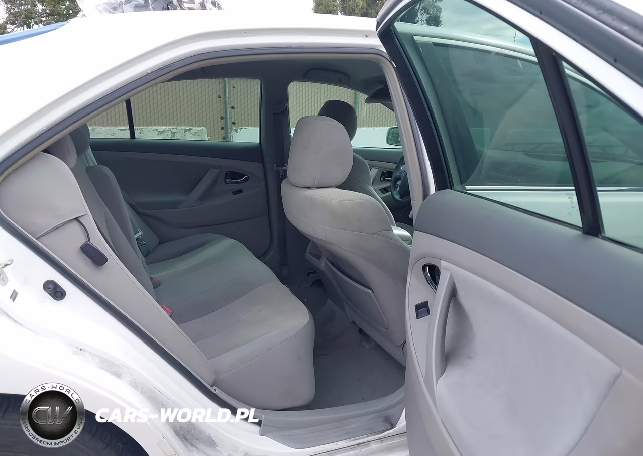 2008 Toyota Camry Le VIN:4T4BE46K08R032107 - 8