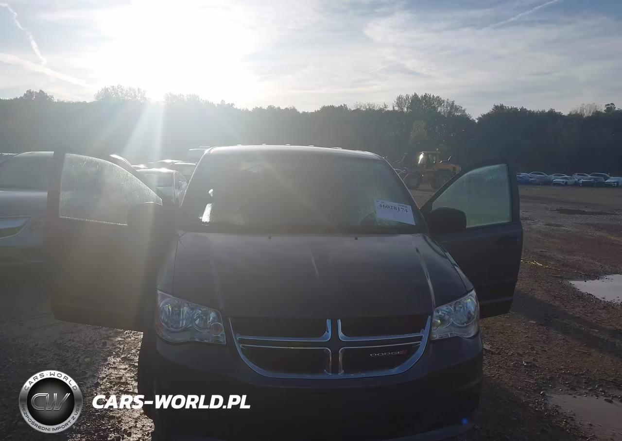 2016 Dodge Grand Caravan American Value Pkg VIN:2C4RDGBG2GR348302 - 6