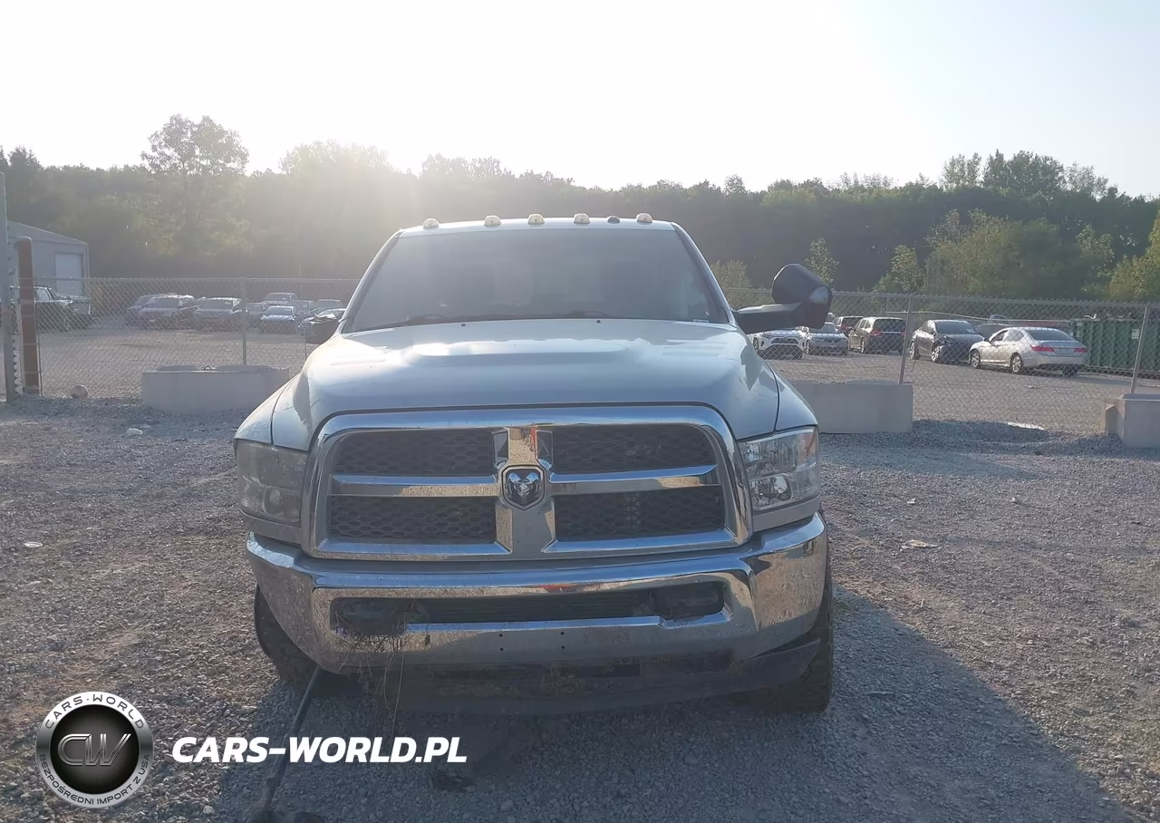 2016 Ram 2500 Tradesman VIN:3C6UR5HLXGG224103 - 13
