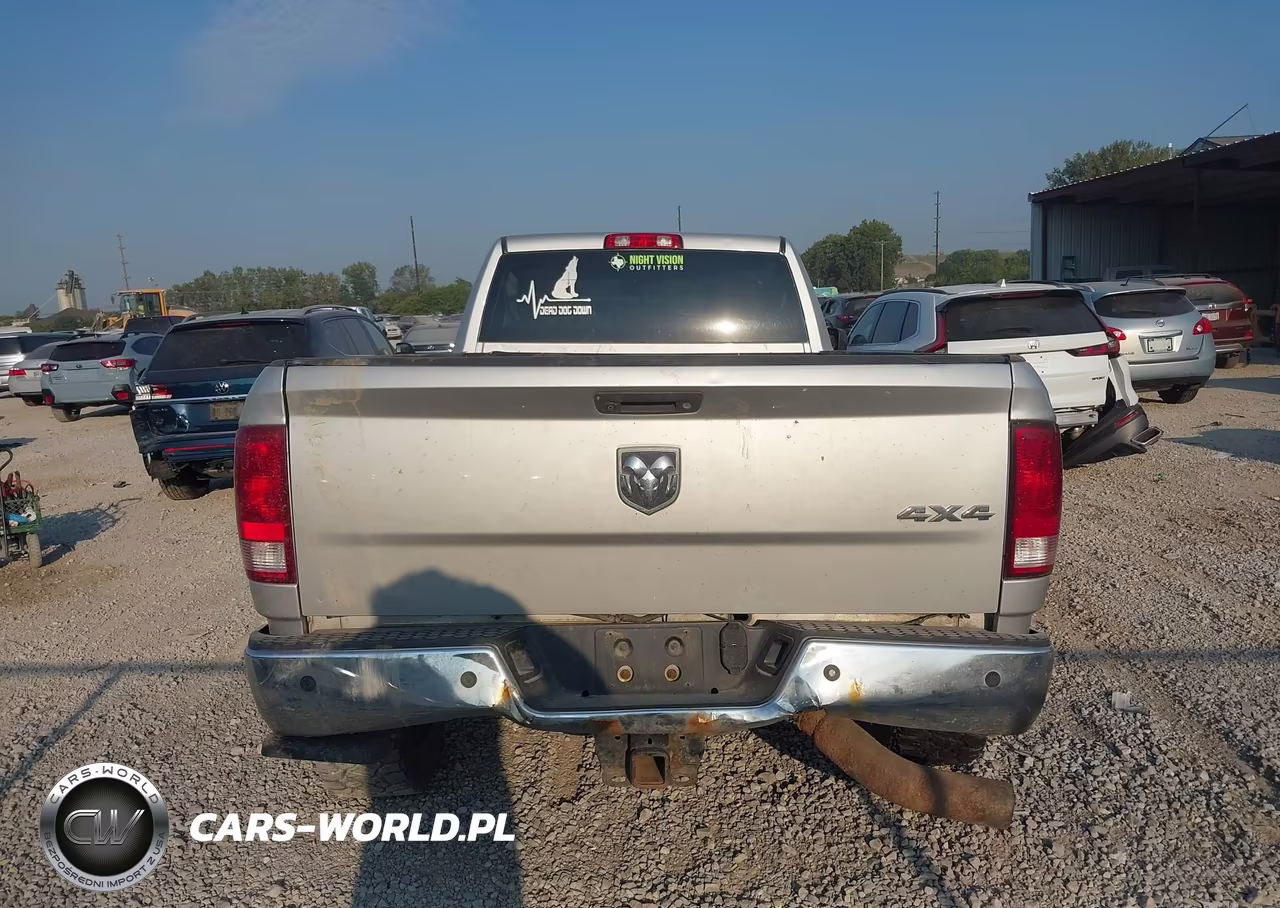 2016 Ram 2500 Tradesman VIN:3C6UR5HLXGG224103 - 17