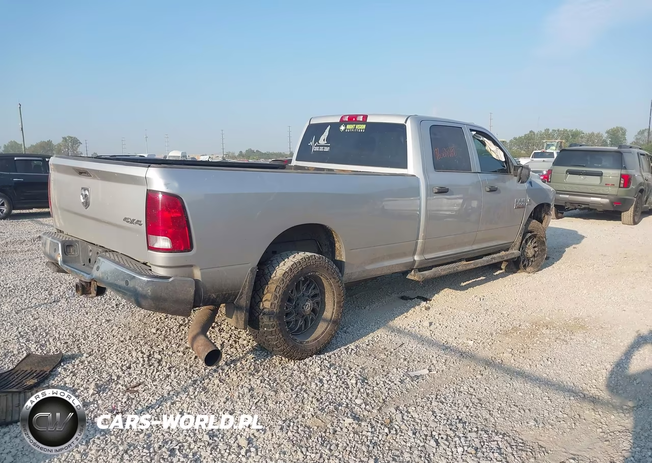 2016 Ram 2500 Tradesman VIN:3C6UR5HLXGG224103 - 4