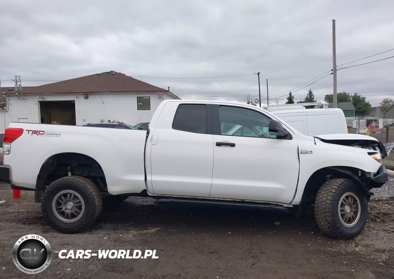 2010 Toyota Tundra Grade 5.7L V8 VIN:5TFUY5F11AX104433 - 13