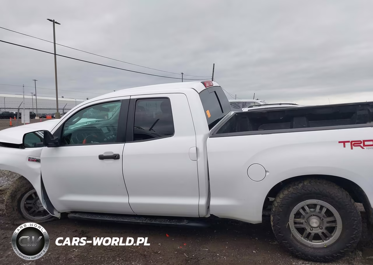 2010 Toyota Tundra Grade 5.7L V8 VIN:5TFUY5F11AX104433 - 14