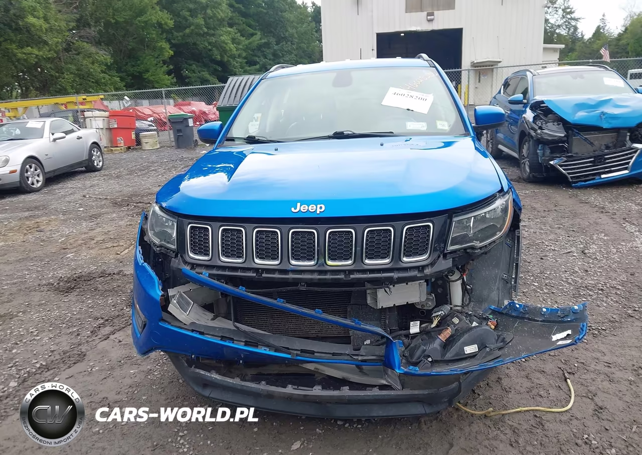 2018 Jeep Compass Latitude 4X4 VIN:3C4NJDBB7JT249960 - 12