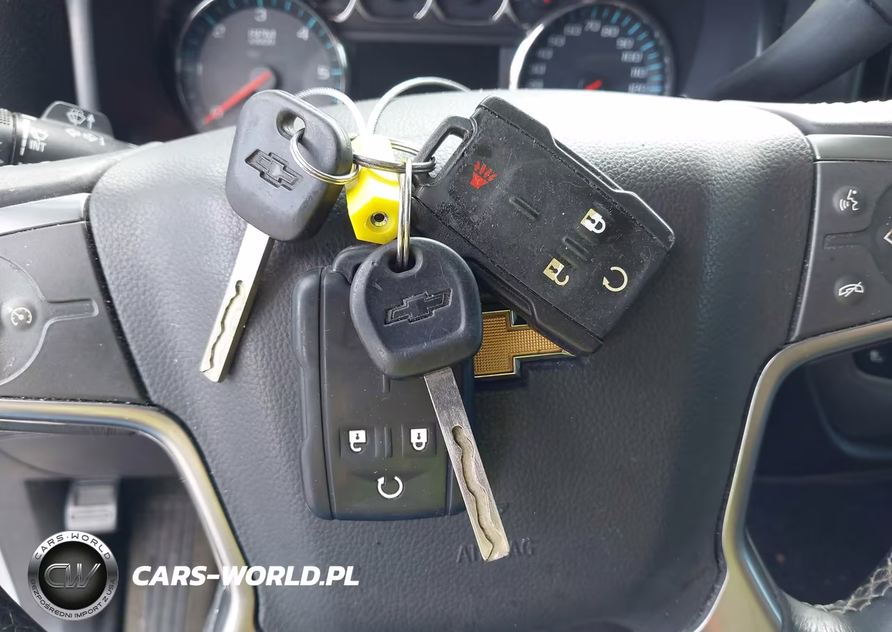 2017 Chevrolet Silverado 1500 Lt VIN:3GCUKREC4HG455685 - 11