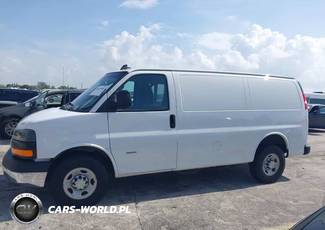 2021 Chevrolet Express G2500 VIN:1GCWGAF14M1312141 - 15