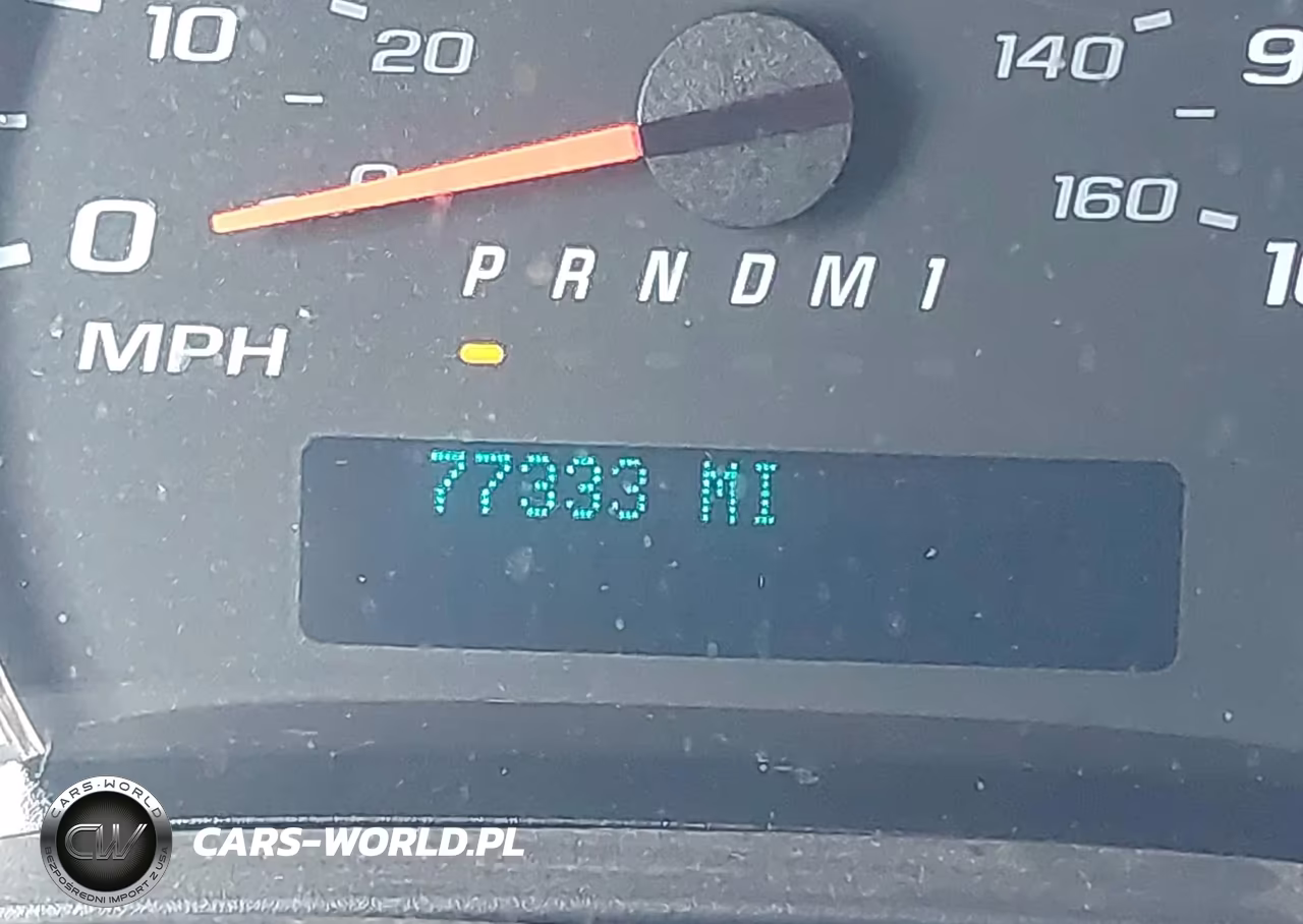 2021 Chevrolet Express G2500 VIN:1GCWGAF14M1312141 - 16
