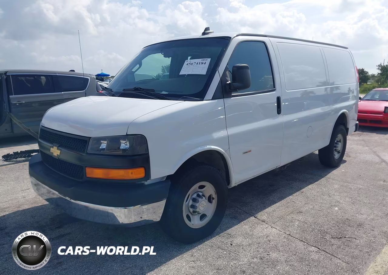 2021 Chevrolet Express G2500 VIN:1GCWGAF14M1312141 - 2
