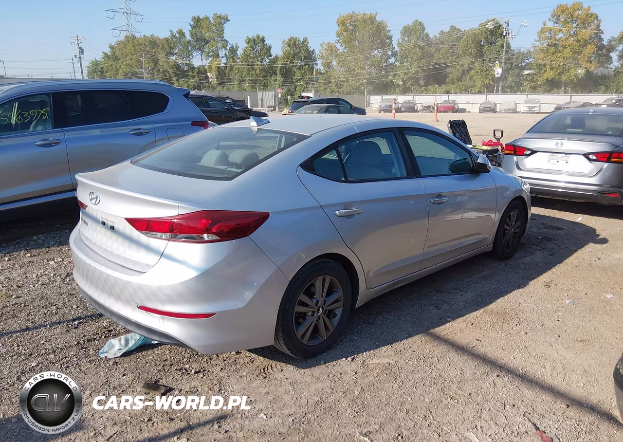 2018 Hyundai Elantra Sel VIN:5NPD84LF7JH217938 - 4