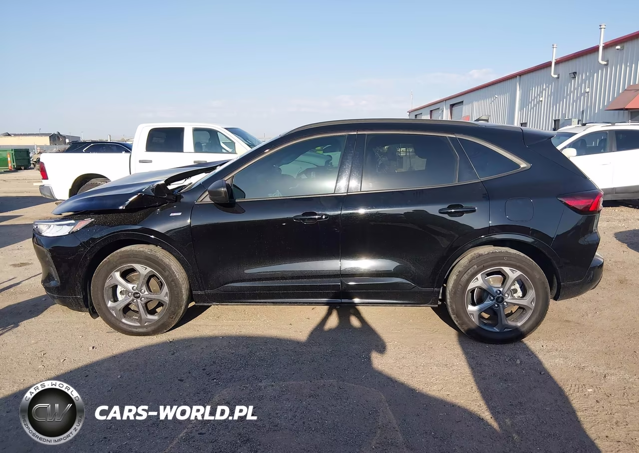2023 Ford Escape St-Line VIN:1FMCU9MNXPUB39062 - 14
