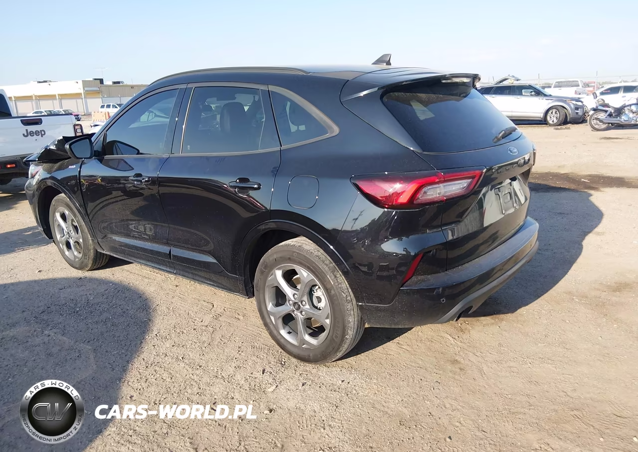 2023 Ford Escape St-Line VIN:1FMCU9MNXPUB39062 - 3