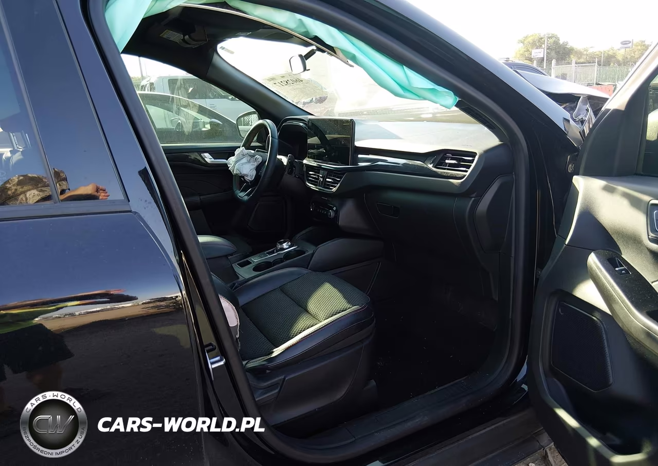 2023 Ford Escape St-Line VIN:1FMCU9MNXPUB39062 - 5