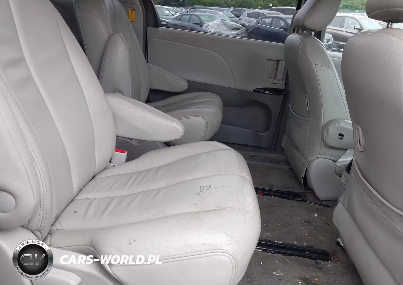 2014 Toyota Sienna Le 7 Passenger VIN:5TDJK3DC7ES082009 - 8