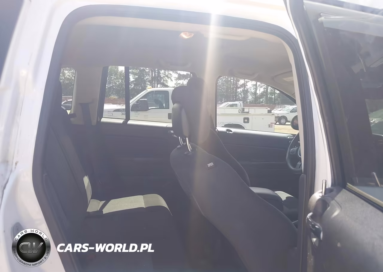 2014 Jeep Compass Sport VIN:1C4NJCBA1ED539091 - 8